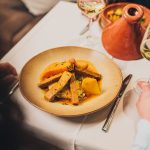 Couscous Marroquino com vitela e Tfaya
